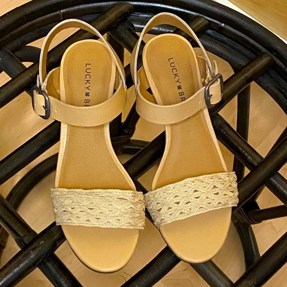 NEW Lucky Brand Jaliena Wedge Sandals-Size 6